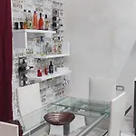 Layla Chic Неаполь
